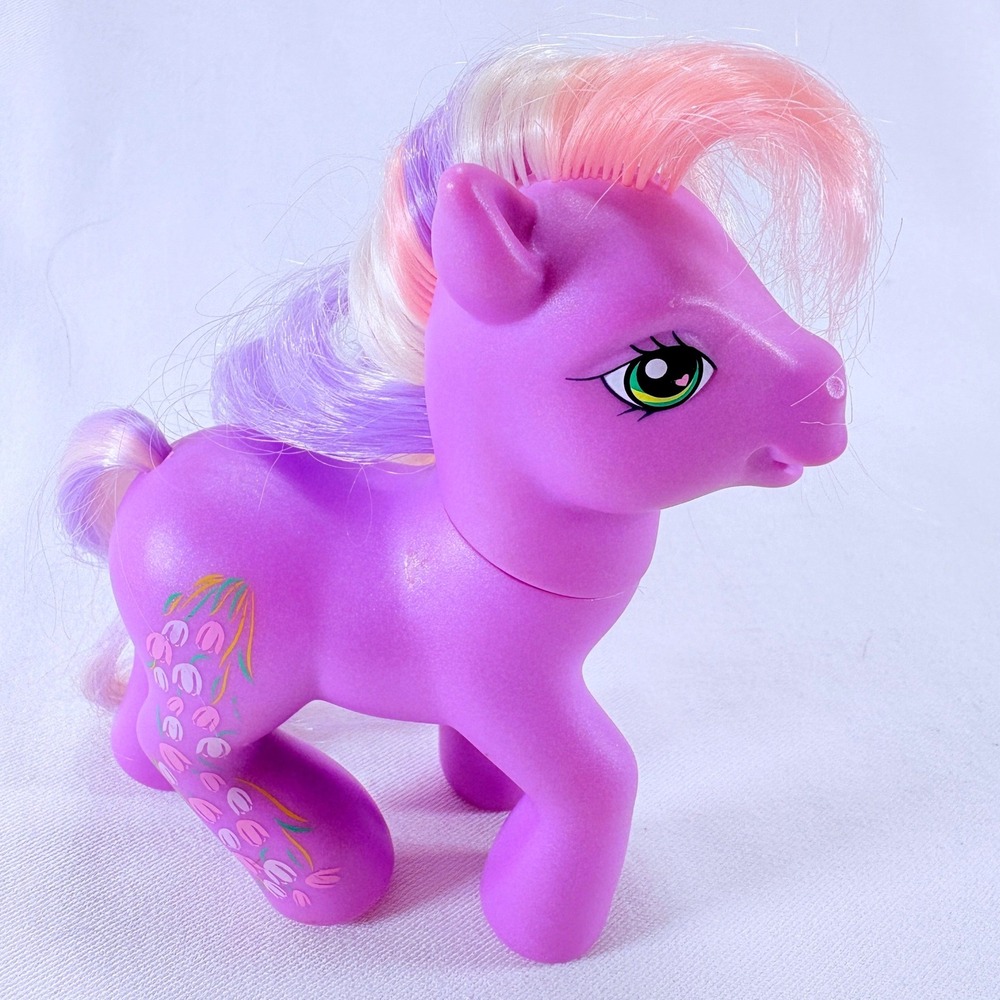 Hasbro My Little Pony G3 Wysteria Purple Pink Flowers 2006 Earth Pony Figure